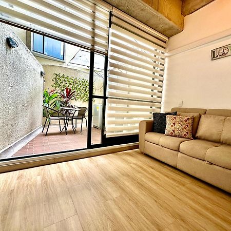 Prime Laureles Location With Air Conditioning Medellin Exterior photo