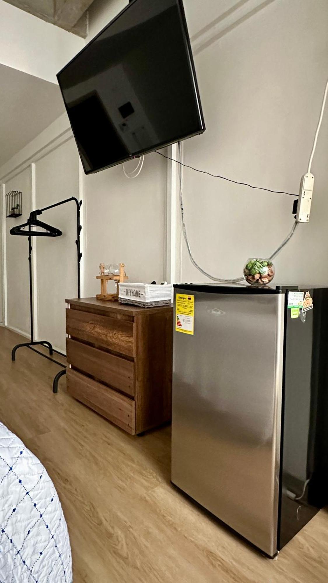 Prime Laureles Location With Air Conditioning Medellin Exterior photo